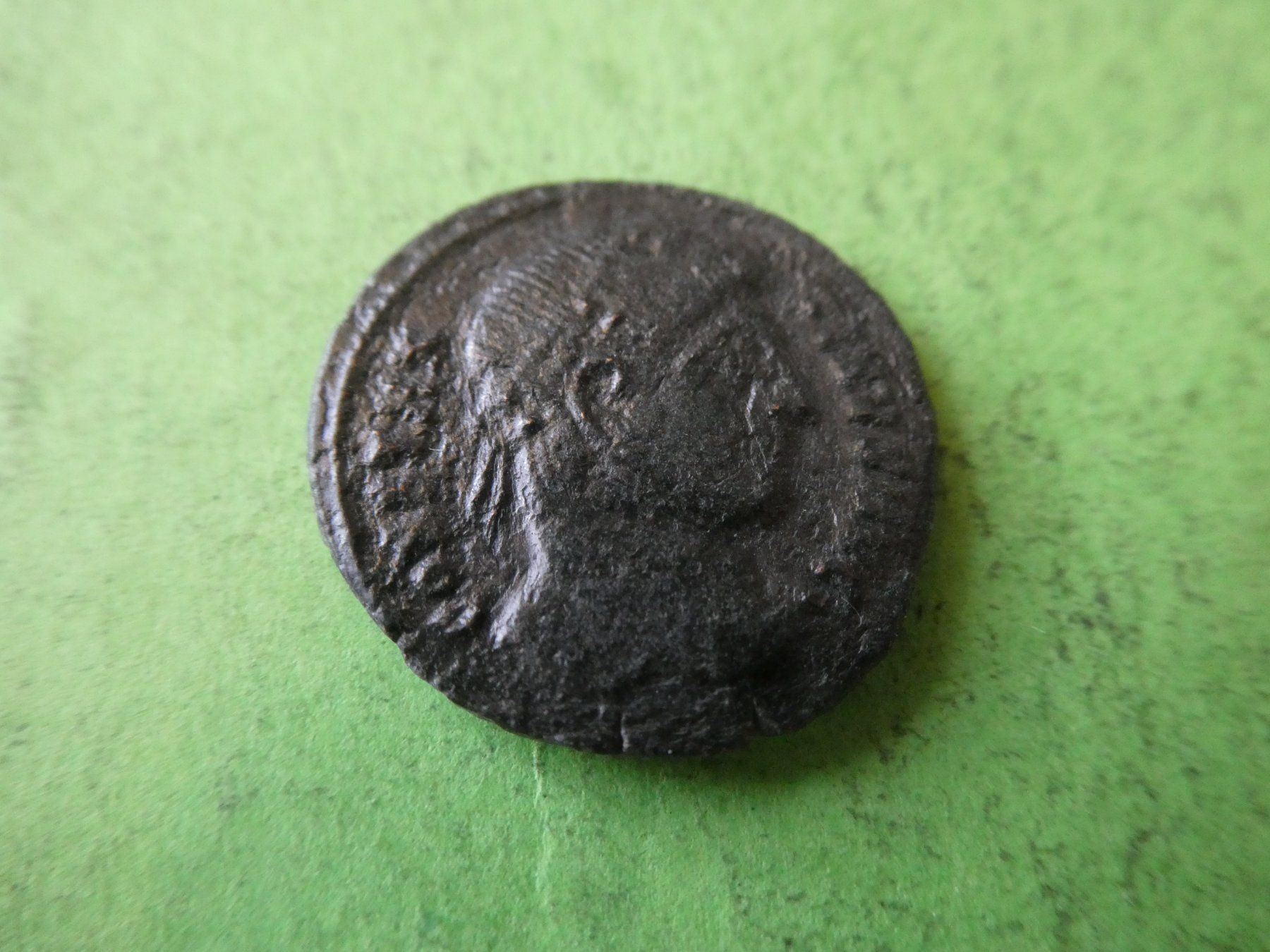 Tutti le monete: uralte   Bronzemünze,  18 mm  3.31 g – Usato da Hinterforst venduto da Rohusri
