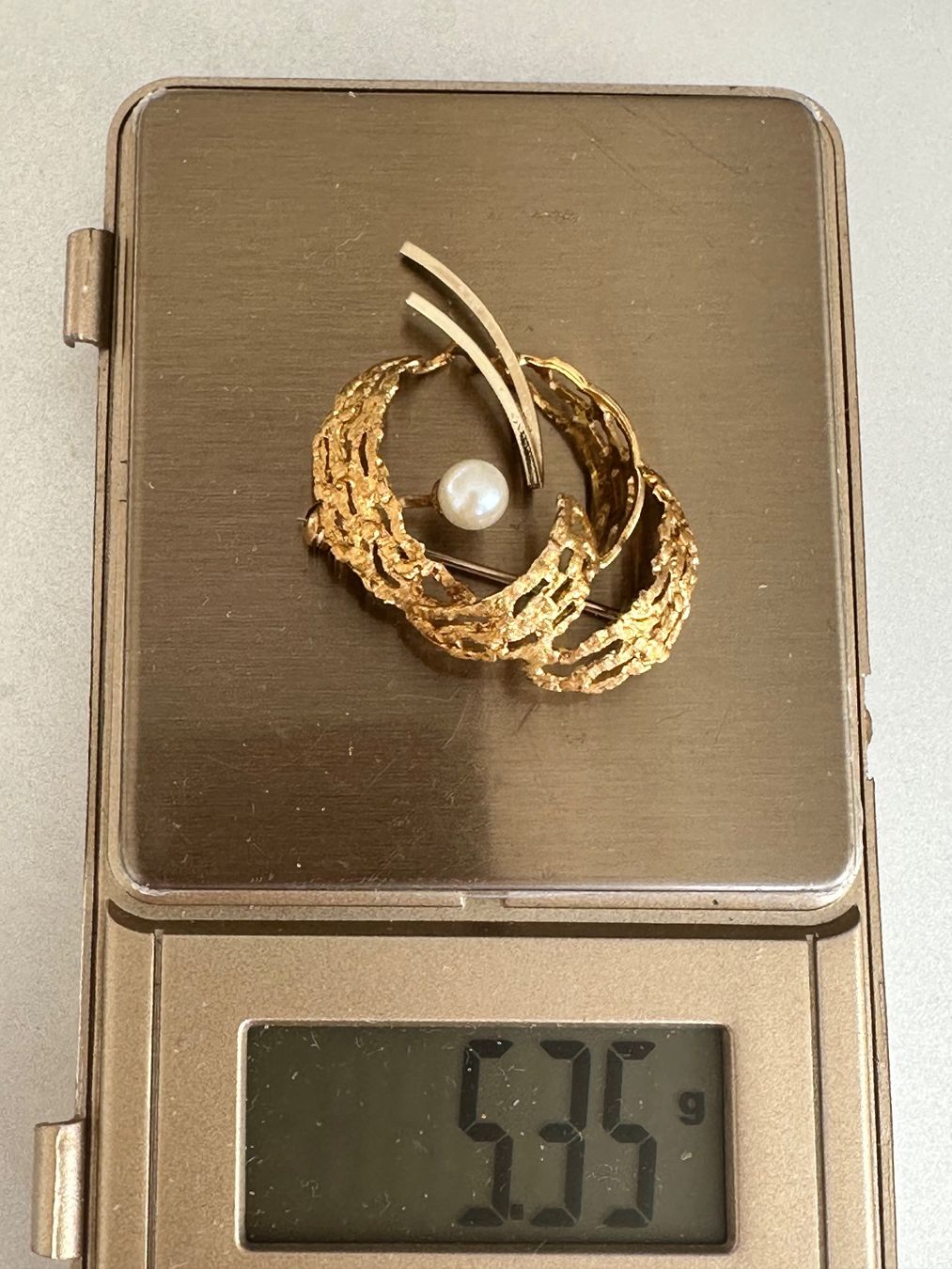 Spille & Fermagli: Wunderschöne 18 Karat Goldbrosche – Usato da Onex venduto da Antiqueshow 5