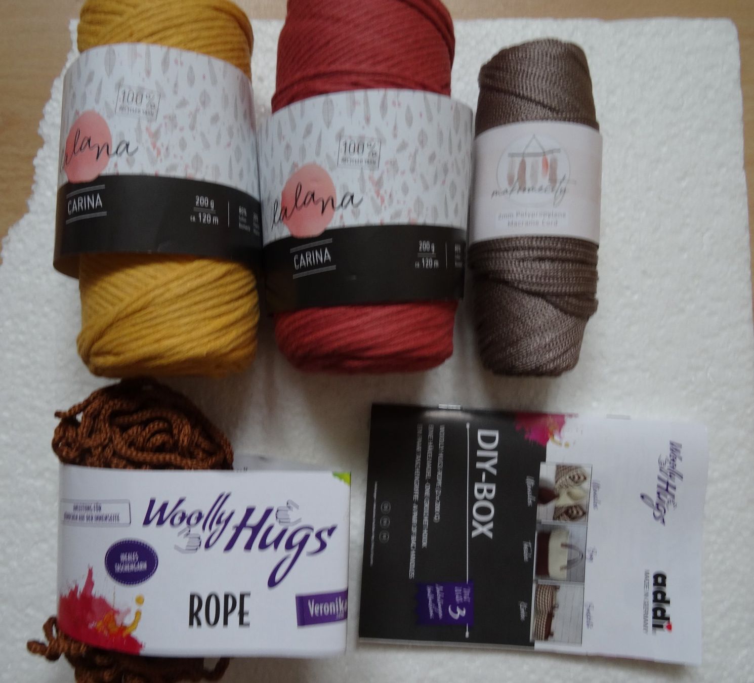 Lana: Baumwolle (80% / 20%Polyester) – Usato da Gossau SG venduto da oreliefredy