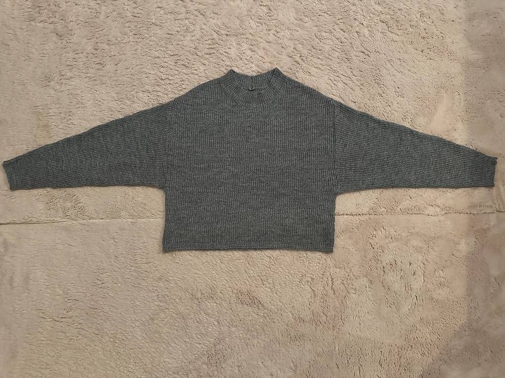 Pulls & Sweat-shirts: Grauer Winterpullover Gr. S/M  gemütlich & warm – D'occasion à Oberwil b. Zug par ritaaa