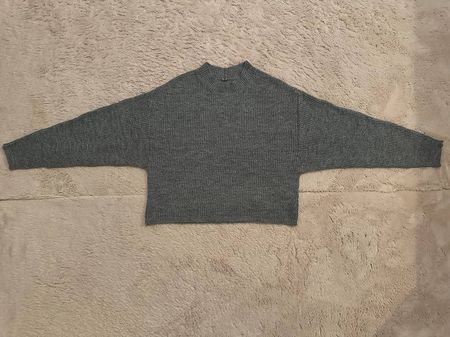 Grauer Winterpullover Gr. S/M  gemütlich & warm