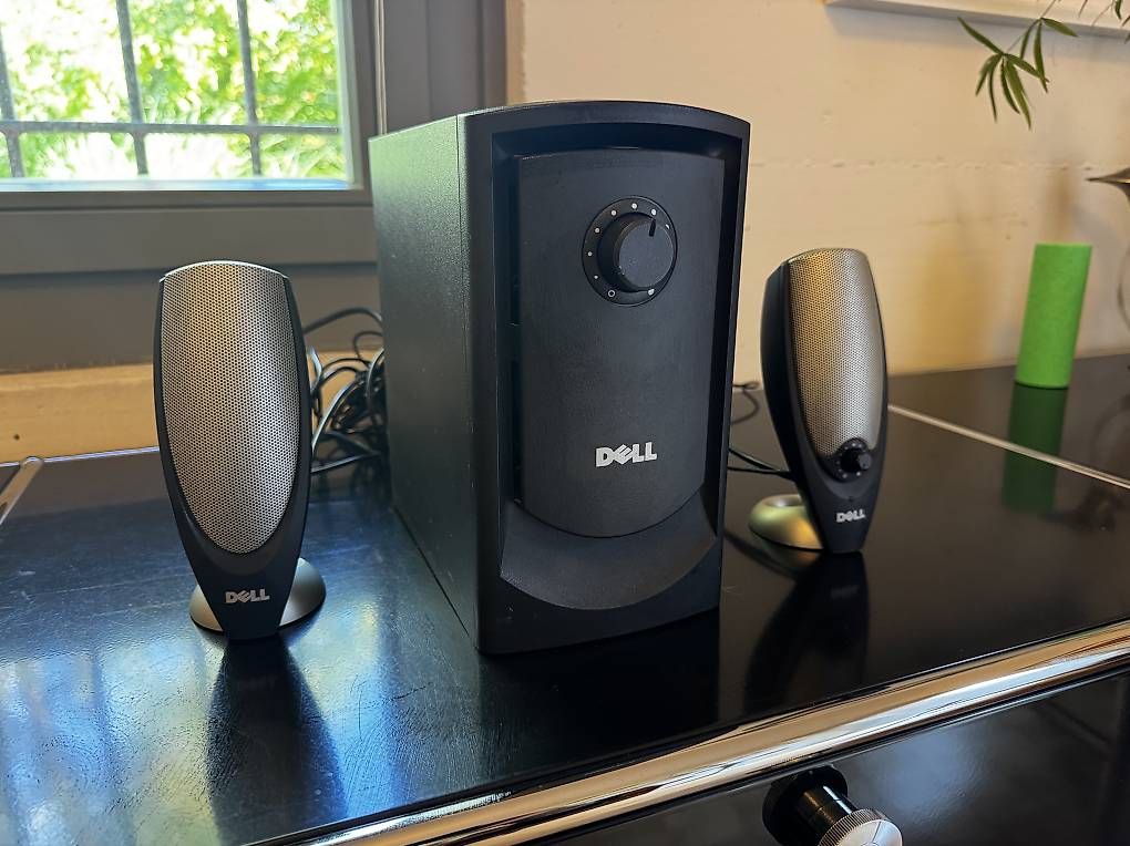 Lautsprecher: Sound-System DELL für Computer – Gebraucht aus St. Gallen von KlausP