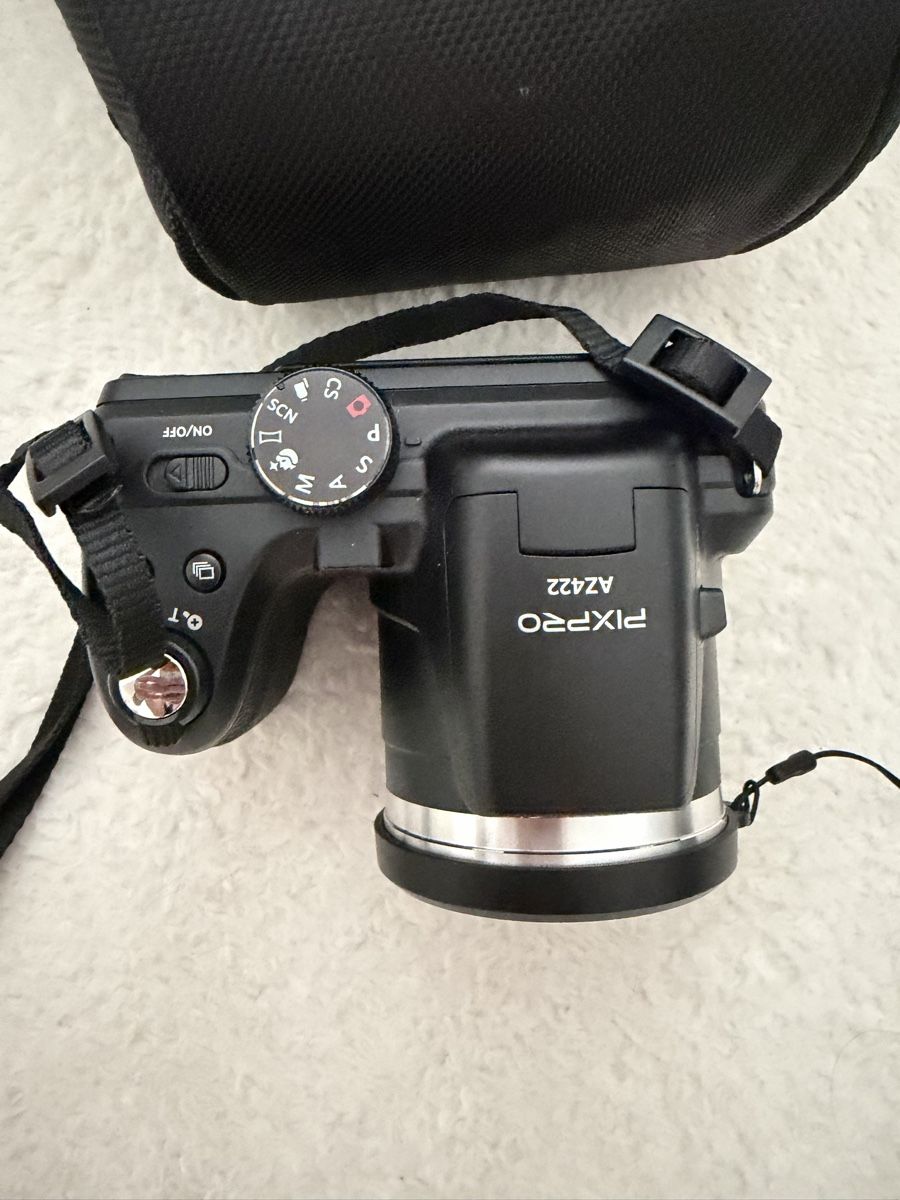 Kodak Kamera: Digitalkamera PIXPRO AZ422 gebraucht mit Tasche – Gebraucht aus Rorschach von Costa_18 2