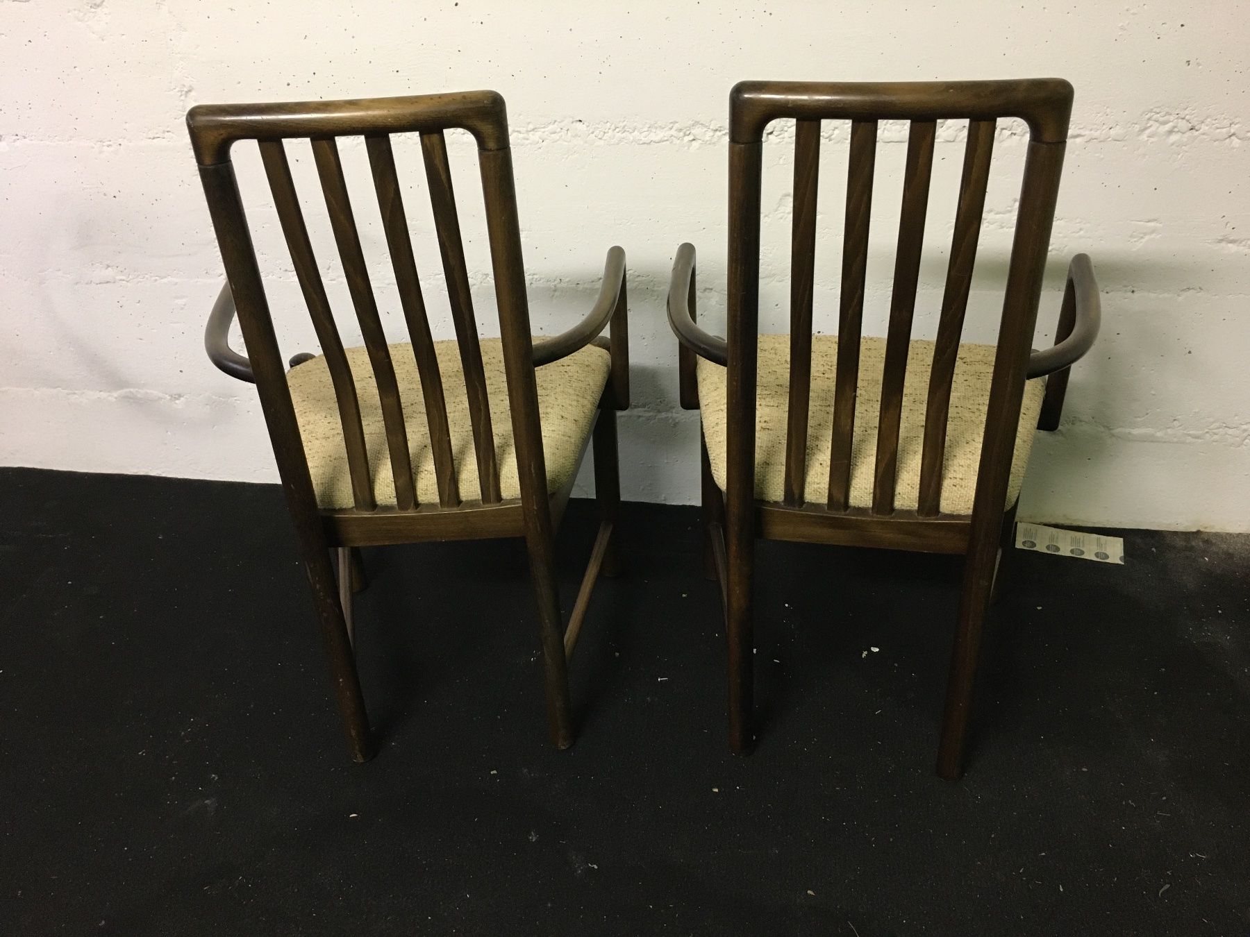 Stühle: Chaises Denmark – Gebraucht aus Vernier von Nacarate
