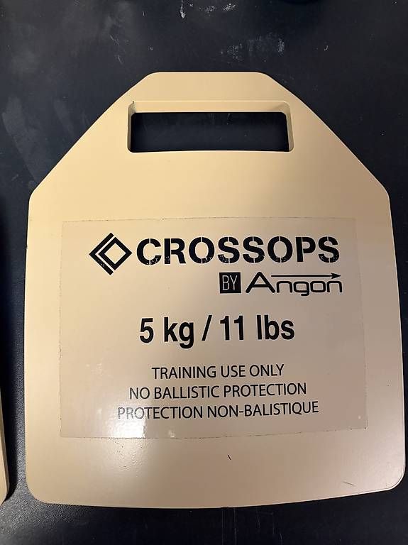 Vélos d'appartement: Plaques d'entraînement 5kg – D'occasion à La Sarraz par Icarus150