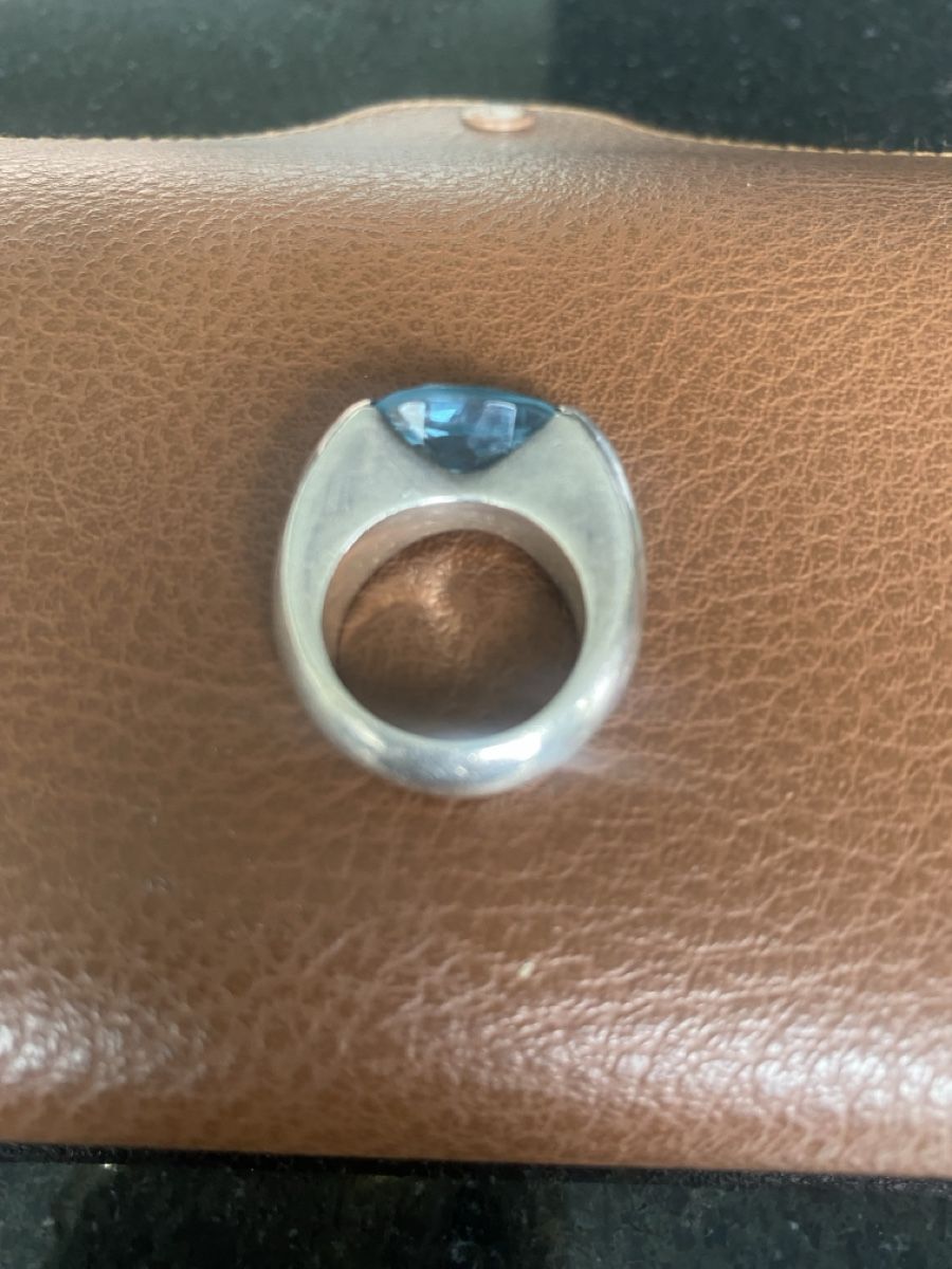 Ringe: Massiver Silberring mit Topaz – Gebraucht aus Zug von GreenwichVillage