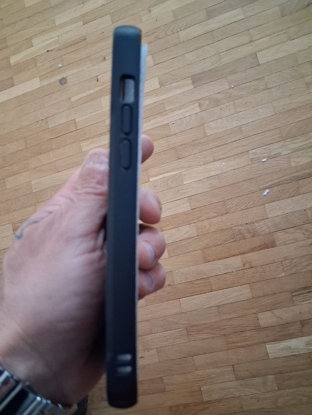 Covers & Schutzfolien: Custodia MagSafe per iPhone  - – Neu und originalverpackt aus Jona von api_sdn2 4