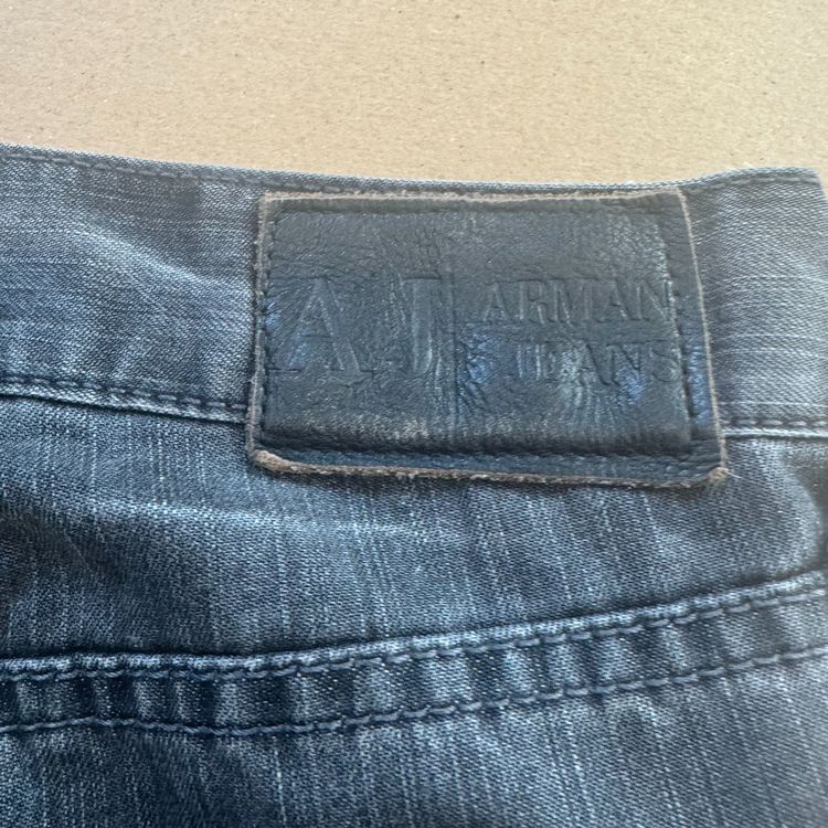 Armani Jeans: Armani Jeans vintage straight-leg (levi strauss hosen retro) – Usato da Rheinfelden venduto da sourced_limited 3