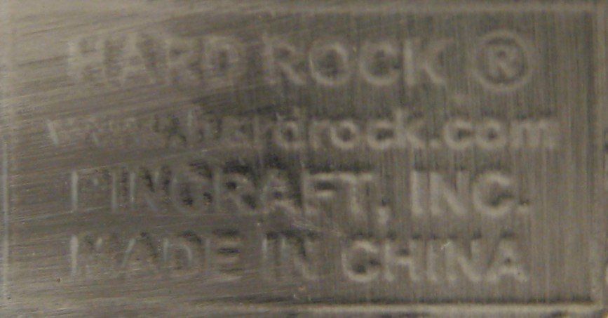 Hard Rock Cafe Placchette & Badge: Hard Rock Cafe No Location _________ Hobby Data Base # 43713 – Usato da Emmenbrücke venduto da tms1122 2