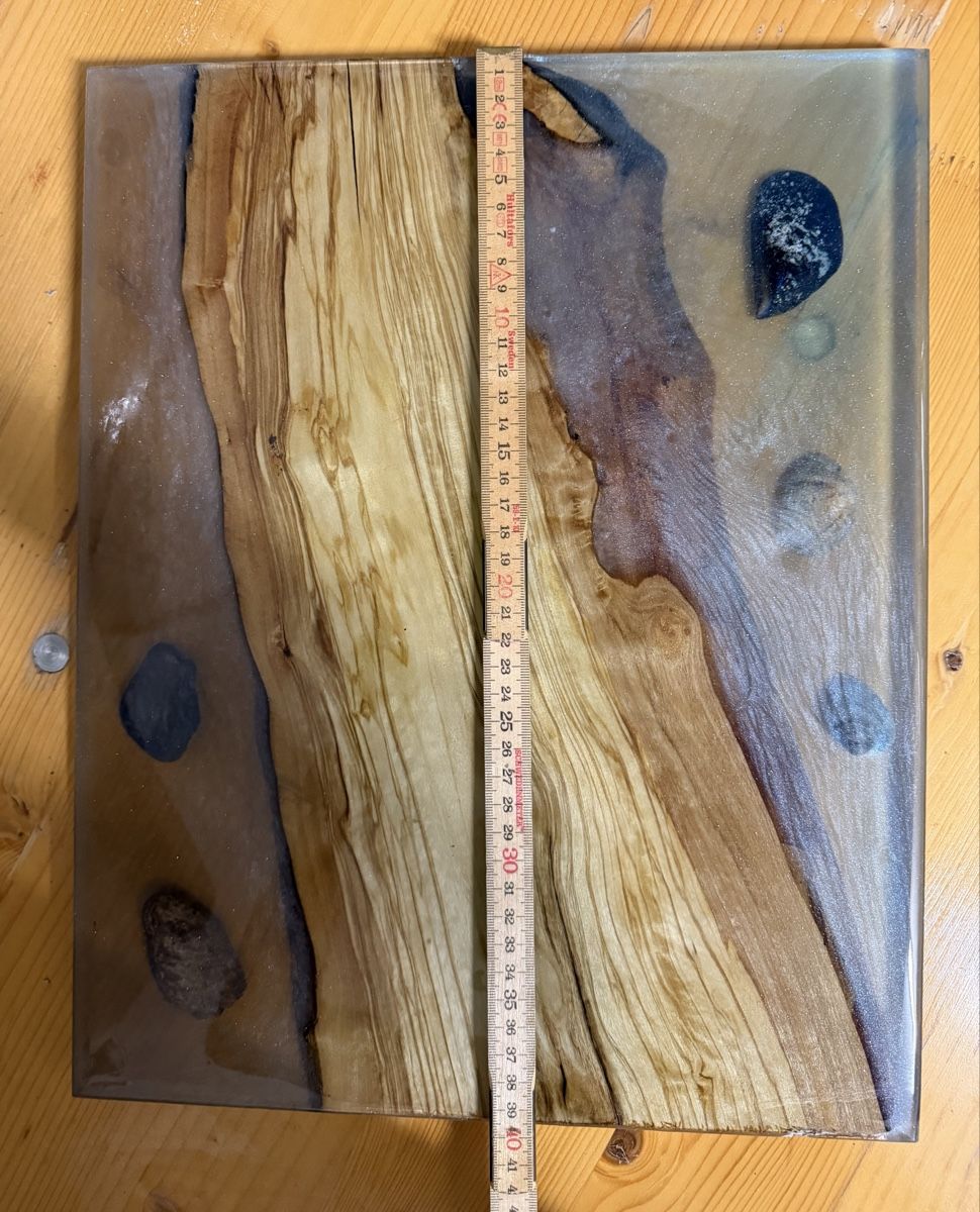 Holzartikel: Olivenholz Epoxid Harz Brett – Neu (gemäss Beschreibung) aus Ellikon a d Thur von hoc_mds8 2
