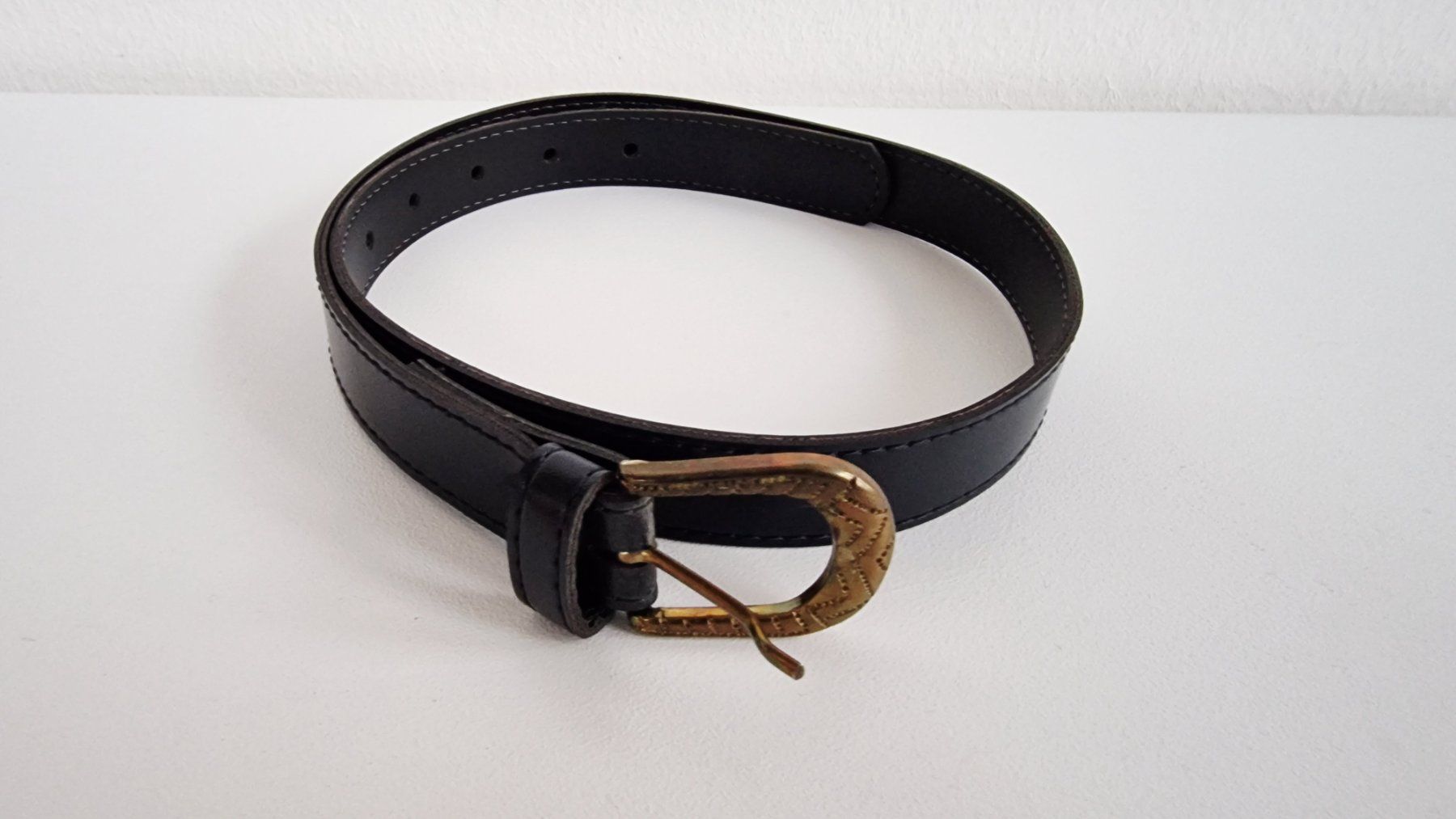 Gürtel: Damen Taillengürtel 66-76cm Schwarz Kunstleder – Gebraucht aus Hallau von CHACLA