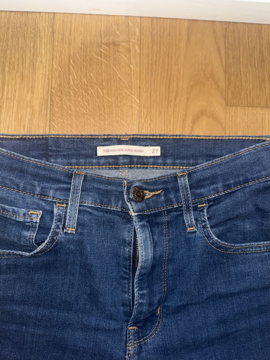 Levi's Jeans: Levi's 720 Skinny Jeans Grösse 27 – Usato da Ebikon venduto da her_82yr 2