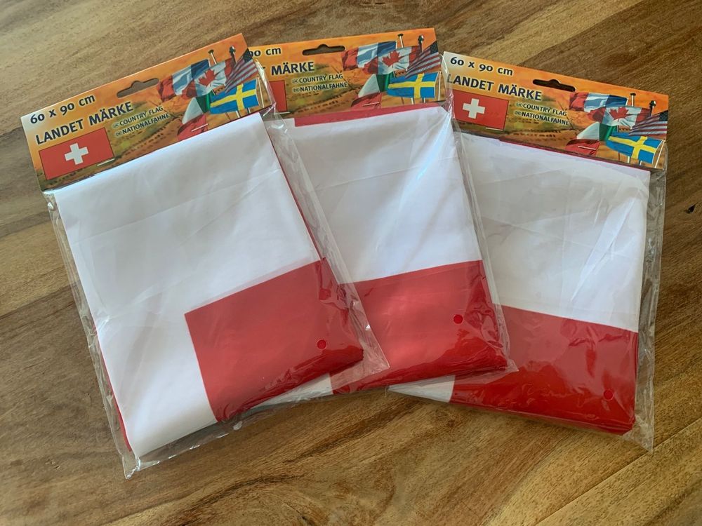 Schweiz Fahne 30x45cm Bootsflagge - Premium Polyester, Wetterfest & Sonnenecht