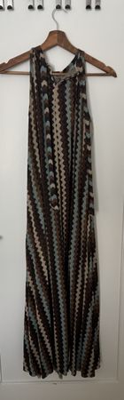 Sommerkleid Zigzag Muster Grösse M, leicht & luftig ☀️ (54)
