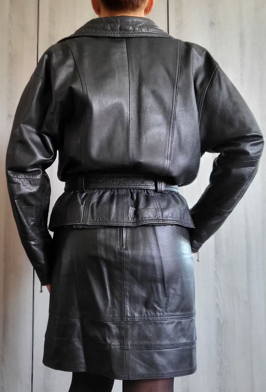 Giacche: Veste en cuir biker. Tailles S-M. – Usato da Neuchâtel venduto da wikit 1