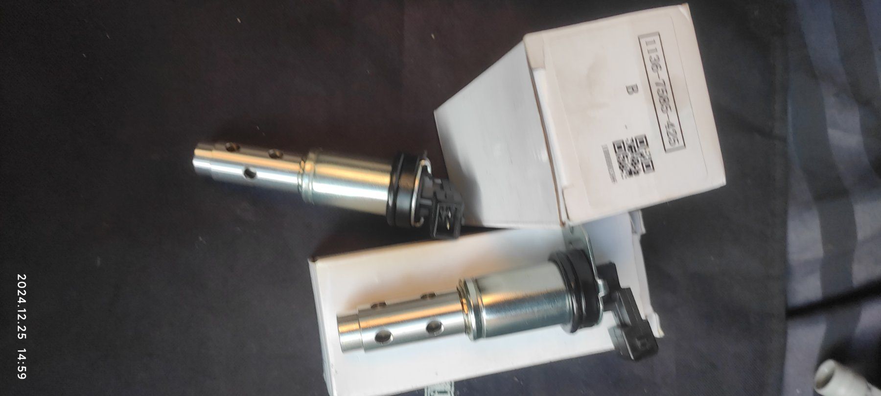 BMW Tutti pezzi di ricambio auto: Camshaft adjustment valve – Nuovo (secondo la descrizione) da Biel/Bienne venduto da johnychen63 2