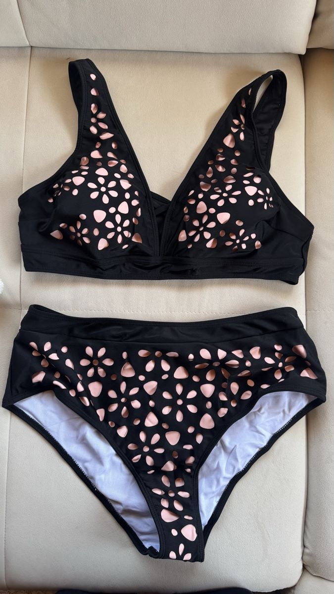 Maillots de bain & Bikinis: Bikini Set  – Neuf avec emballage d'origine à Surcasti par Lenkita