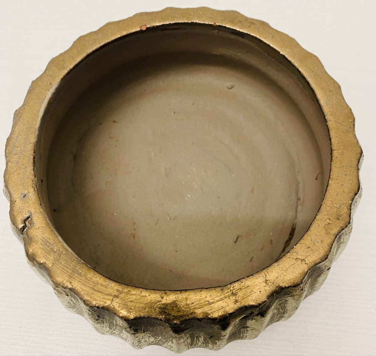 Blumentöpfe: Übertopf bronze, Shabby Chic, 15x7.5cm – Gebraucht aus Reichenburg von Noxima 3
