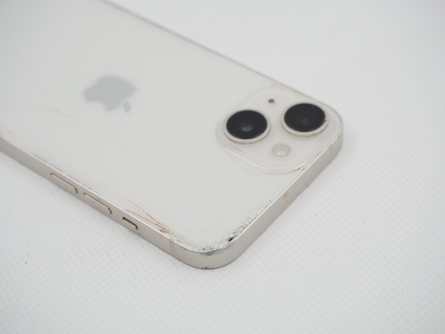 Apple Telefoni cellulari / Smartphones: APPLE iPhone 14 iCloud gesperrt (26060633DG) – Difettoso da Zürich venduto da fundsachenverkauf 7
