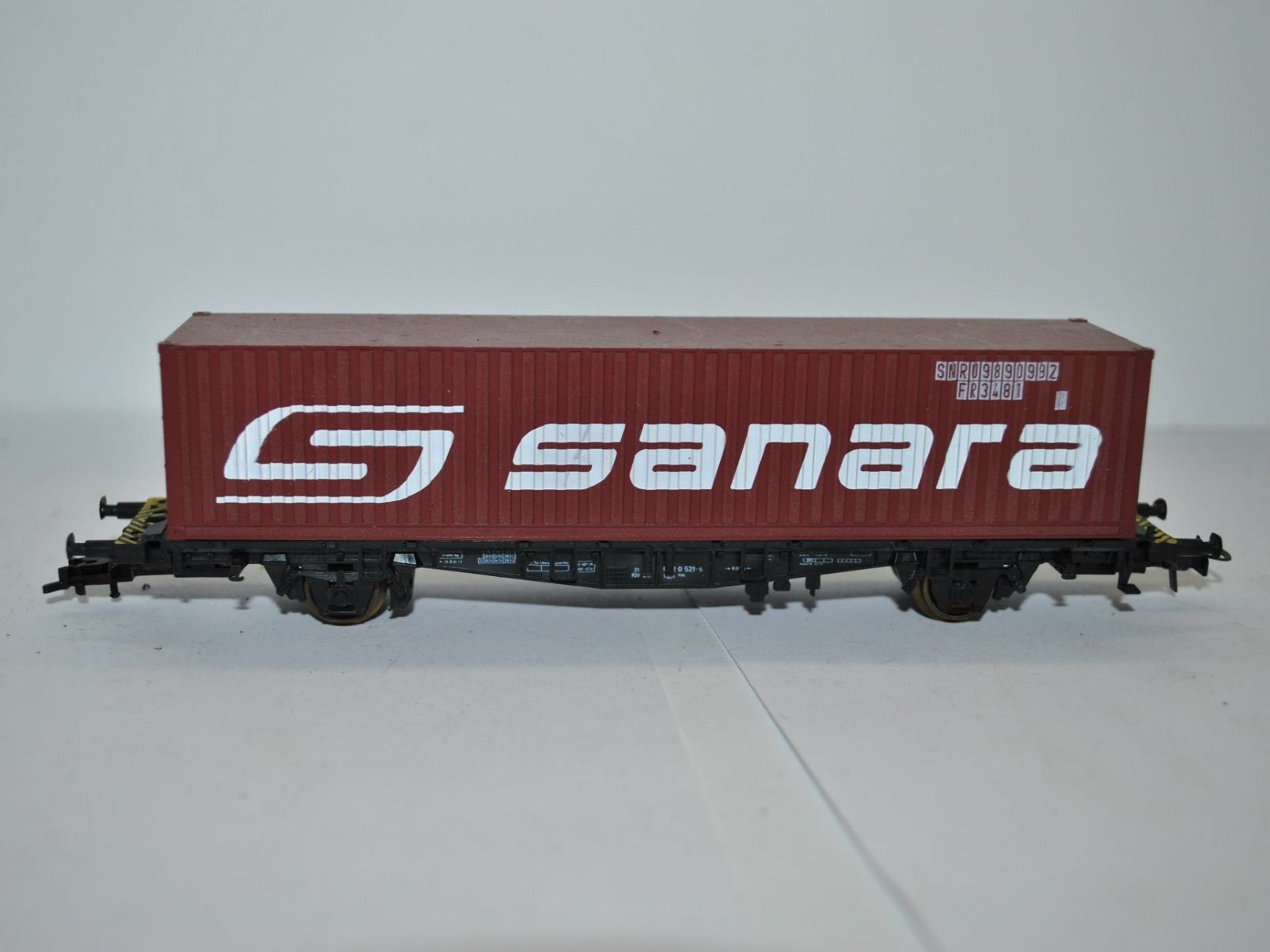 Roco Modellini di ferrovie: Roco Containertragwagen DB (MBA313) – Usato da Aarwangen venduto da Bahnsupport