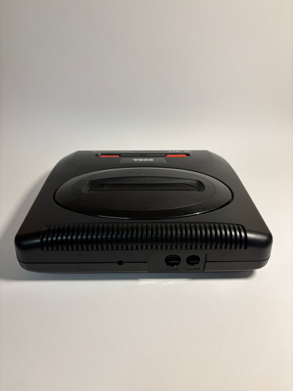 Sega Console: MD - Konsole - SEGA Mega Drive II mit Mega Games 1 – Usato da Allschwil venduto da Bullach 6