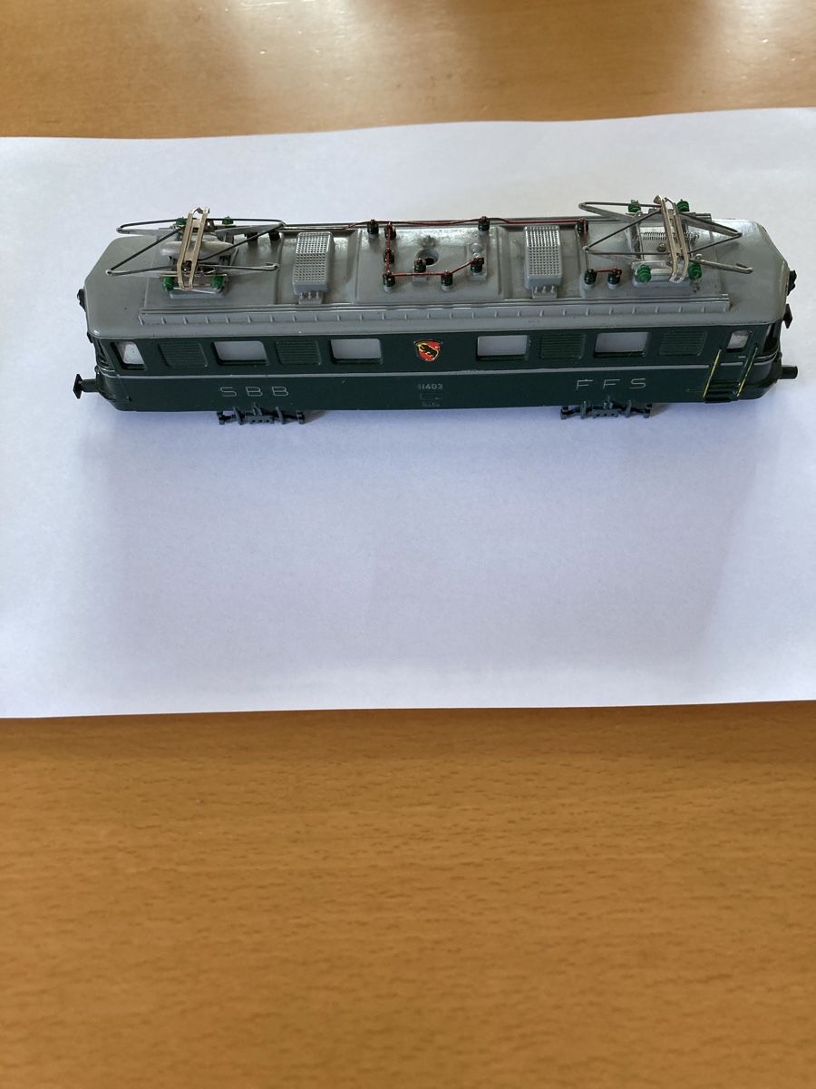 Hag Modelleisenbahnen: HAG Ae6/6 Gehäuse – Gebraucht aus Dällikon von Holy66go
