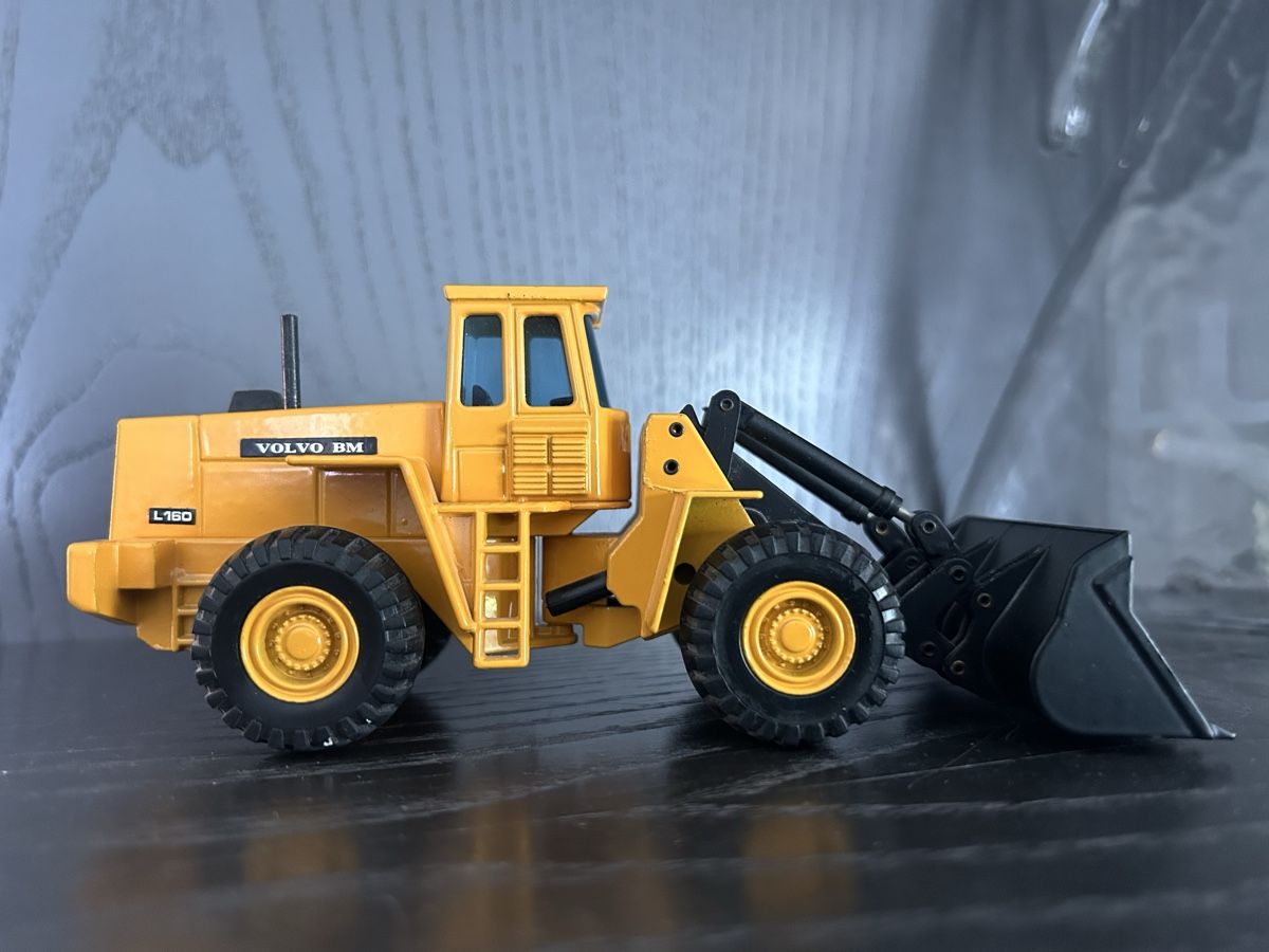 Joal Kit di modellismo & Modellini statici: Volvo L160, 1:50, Joal – Usato da Horw venduto da Tigercat635