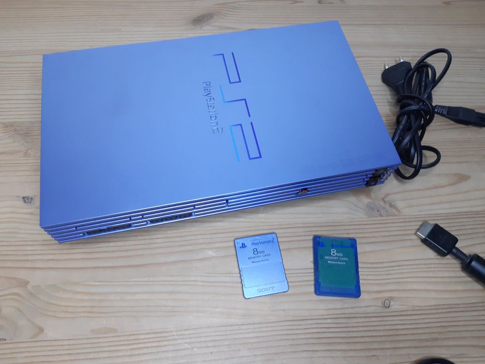 SONY Playstation 2 PS2 Aqua Blue Blau mit Zubehör (Gebraucht) in ...