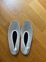 H&M Ballerinas in weiss, Grösse 39 (eher 38 geschnitten)