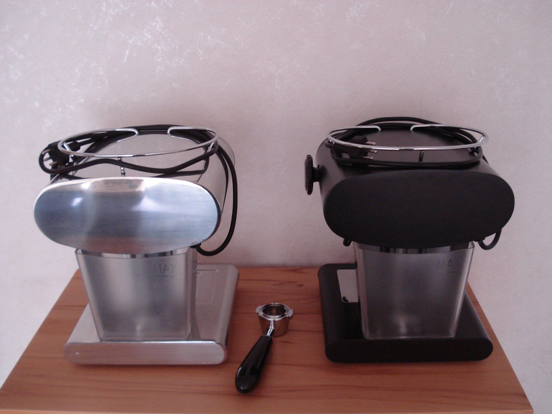FrancisFrancis! Macchine per caffè & Macchine per espresso: 2 x Francis Francis for Amici – Difettoso da Sirnach venduto da Cookie03 1