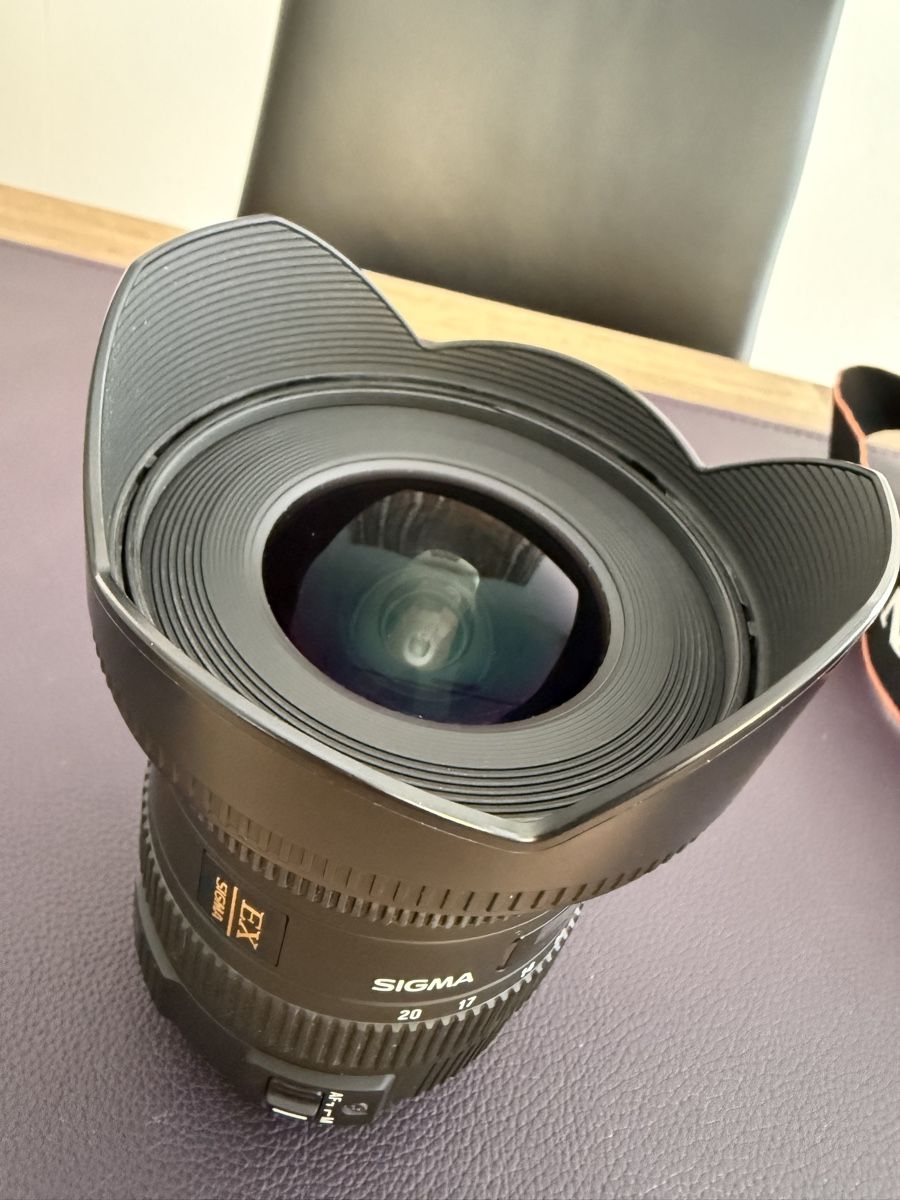 Sigma Objectifs: Sigma 10-20mm F3.5 EX DC HSM  – D'occasion à Obergösgen par hot-berry 3