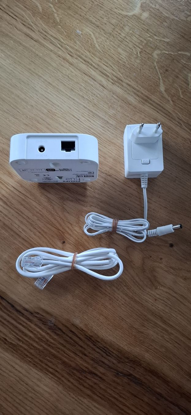 Philips Sistema di controllo: Philips Hue Bridge mit Netzteil und Kabel – Usato da Guntershausen venduto da Jtattoo 1