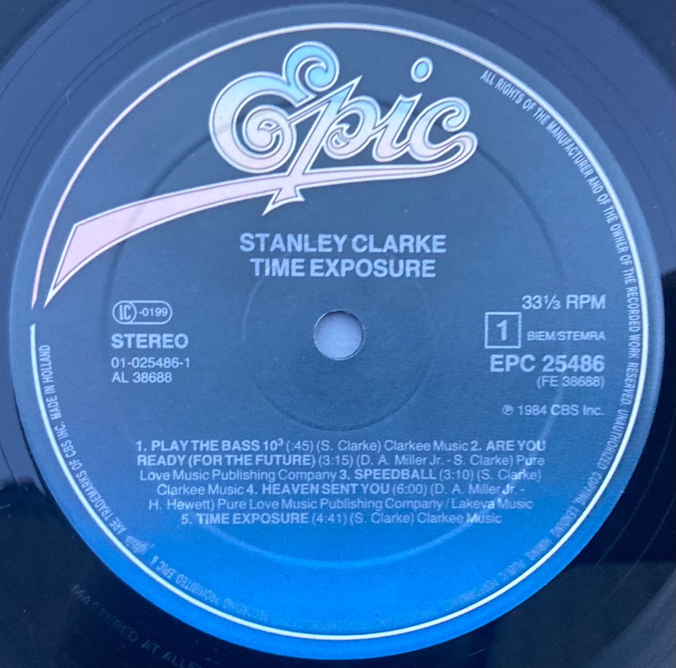 Schallplatten: STANLEY CLARKE - TIME EXPLOSURE – Gebraucht aus Poliez-Pittet von Newtown-Records 2