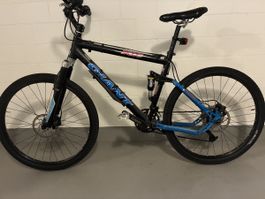 Mountainbike GIANT XTC Fullsuspension schwarz blau Grösse M