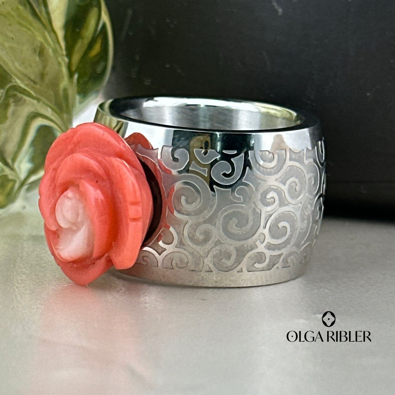 Olga Ribler Anelli: Edelstahl Ring mit Coralle, Ringgrösse 60 – Nuovo (secondo la descrizione) da Luzern venduto da Schmuckoutlet 3