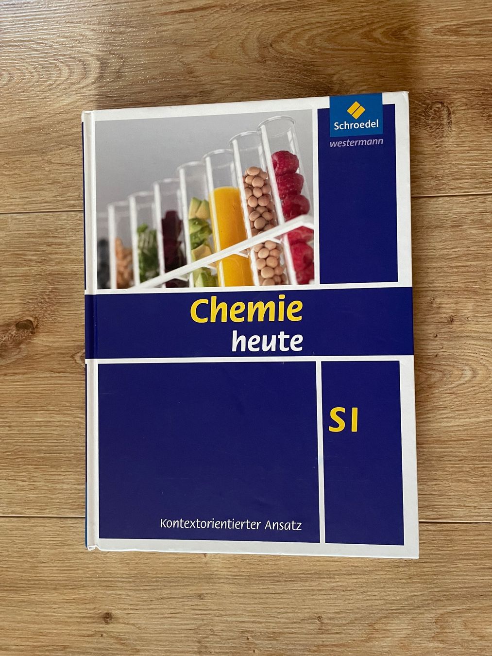 Libri: Chemie heute – Usato da Beckenried venduto da kaeslin_6375