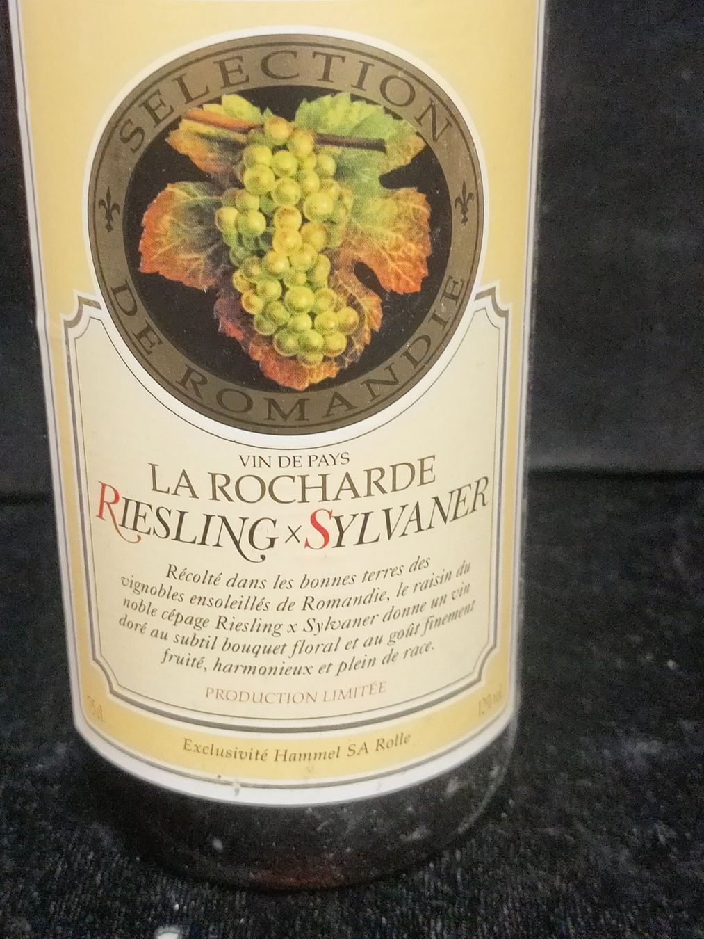 Vino: LA ROCHARDE 2004 – Nuovo (secondo la descrizione) da Genève venduto da Leboucheoreilles 1