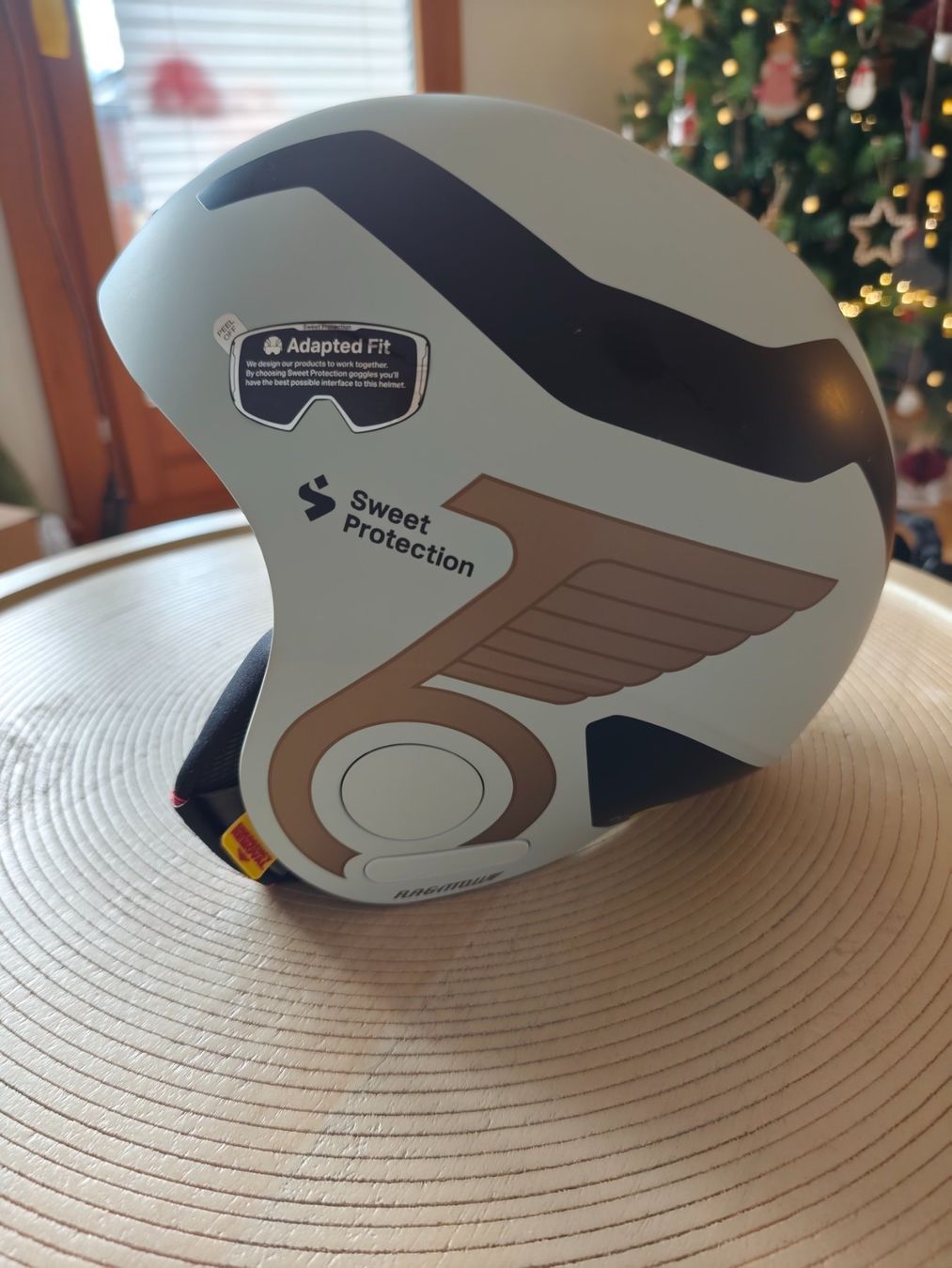 Sweet Protection Caschi: Skihelm Sweet Protection Volata 2VI MIPS – Nuovo (secondo la descrizione) da Oberägeri venduto da ang_22g5 1