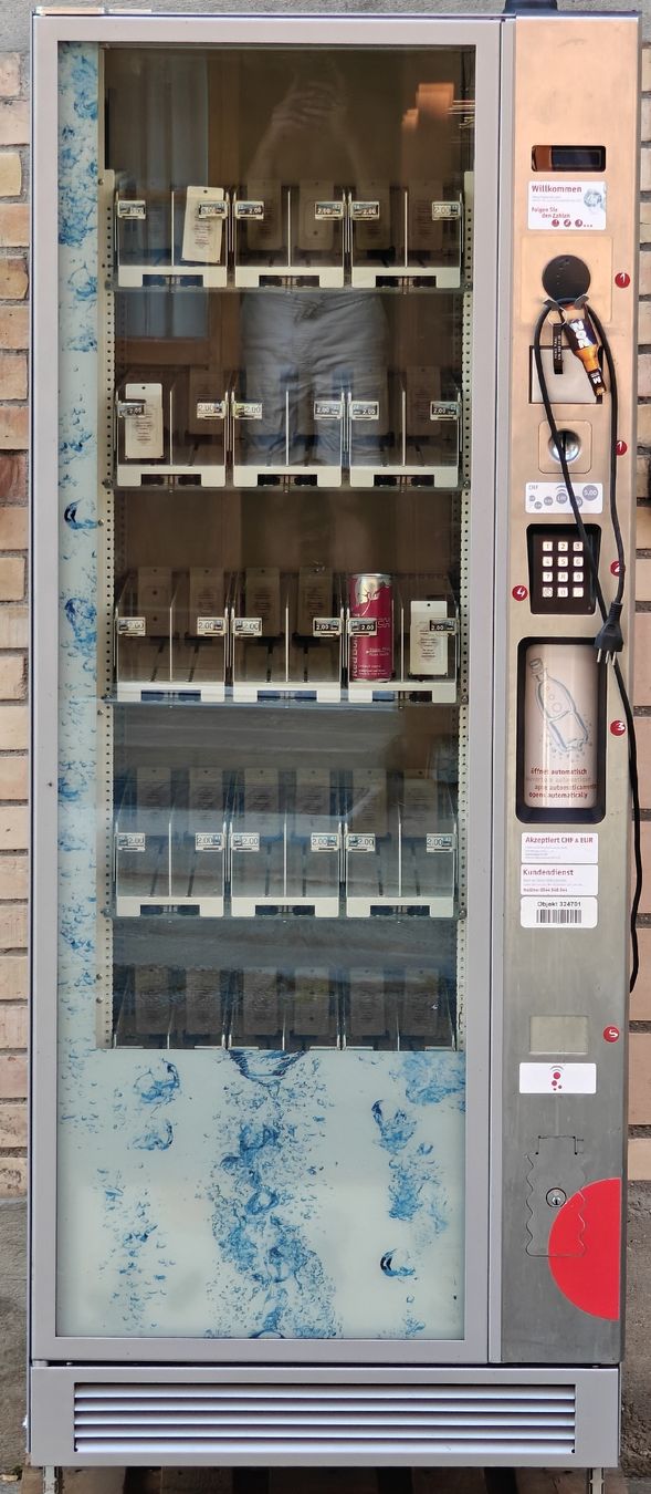 Selecta Altro per Gastronomia & Hotel: Selecta automat Robimat 75 – Usato da Kottwil venduto da Cri_75r7 1