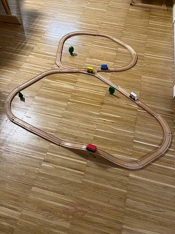 Giocattoli: Holzeisenbahn – Usato da Zürich venduto da Vasil.Petrov 3