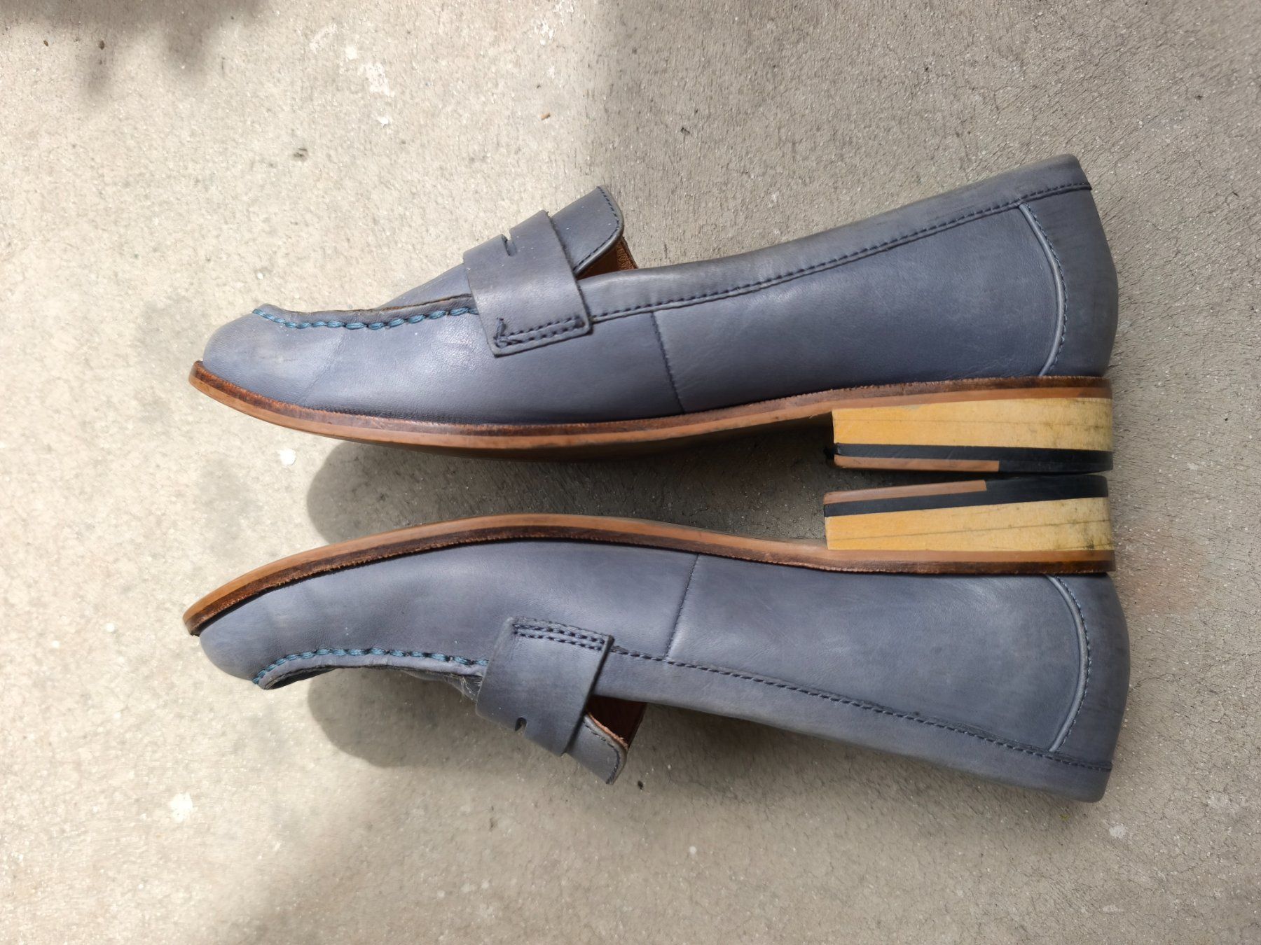 Clarks Scarpe da donna: Clarks leather loafers, 39.5 – Usato da Sursee venduto da Re.joy 2