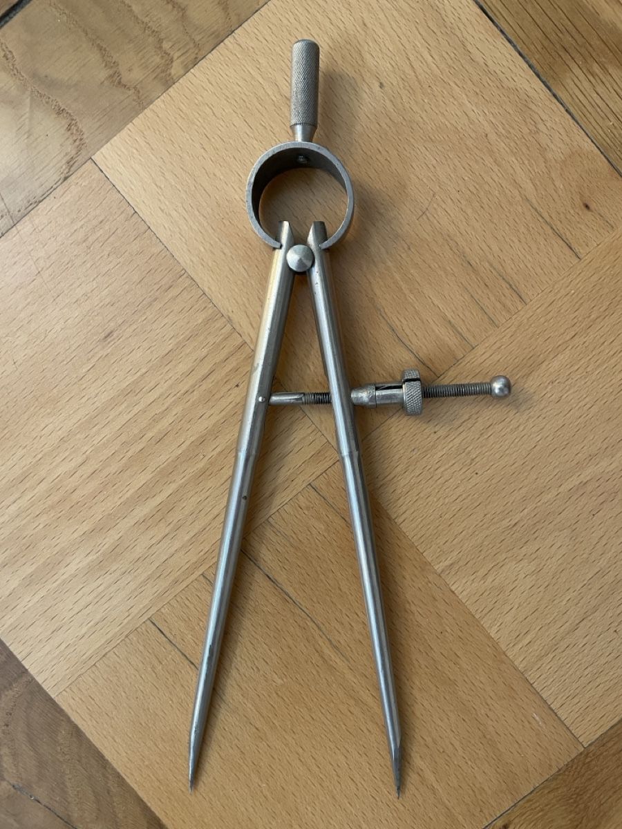 Zirkel: Alter Zirkel Metall – Gebraucht aus Zürich von Mangoholz