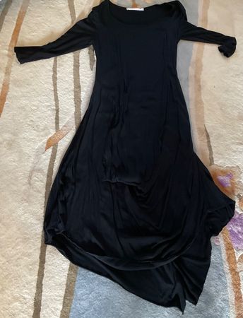 Sublime robe noire LAUREN VIDAL asymétrique et originale