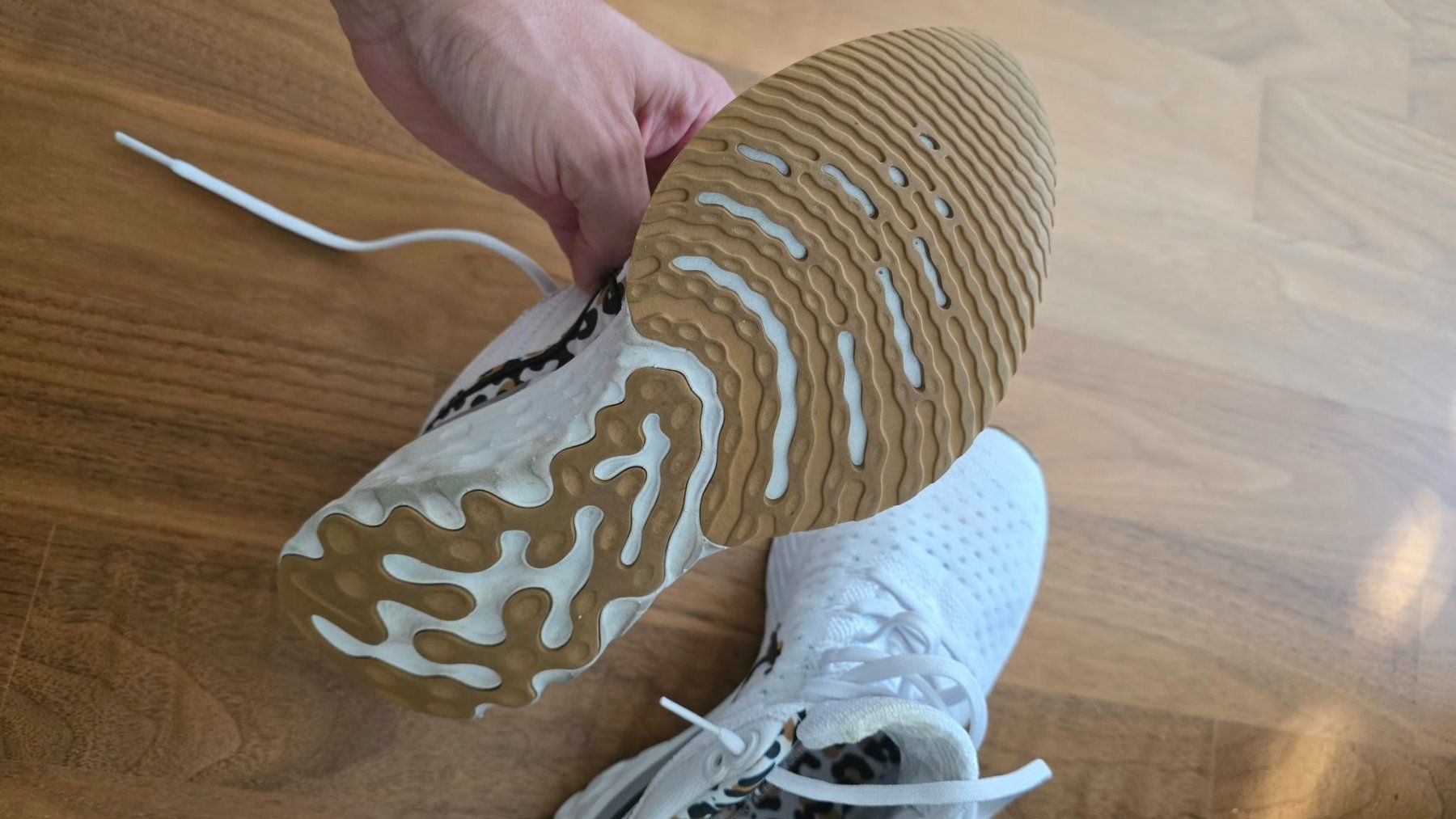 Nike Damenschuhe: Nike React Infinity Run Flyknit 2 Damen  Grösse 37.5 Leopard – Gebraucht aus Dietikon von bet_c285 5