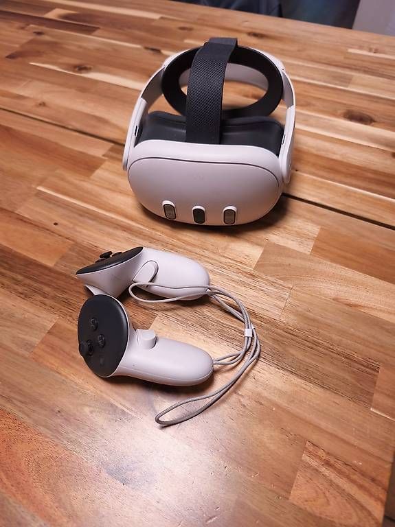 Casque VR: Casque VR meta quest 3 – D'occasion à Le Locle par jea_dk8c