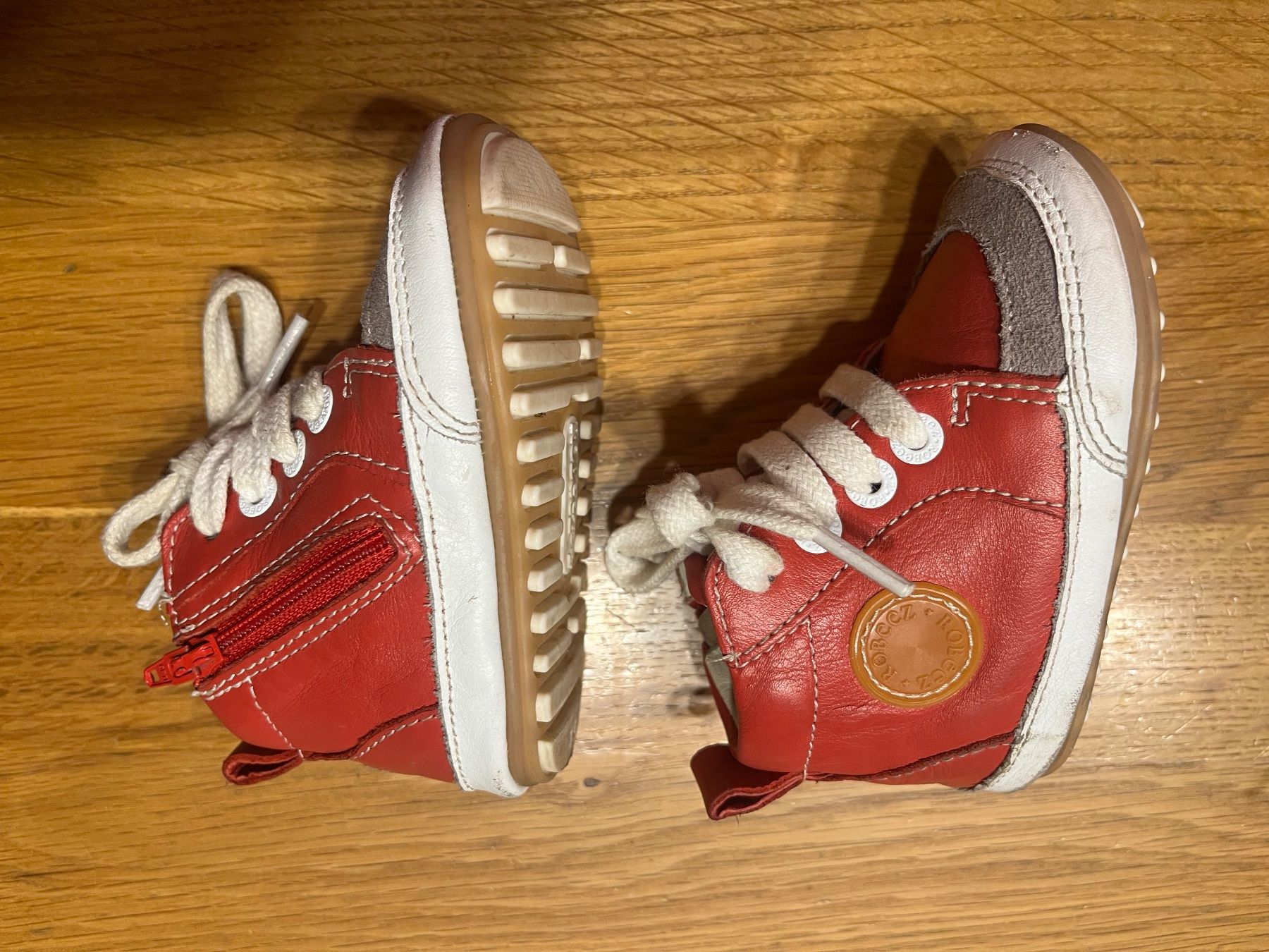 Scarpe per ragazzi: Chaussures bébé Robeez pointure 19 – Usato da Estavayer-le-Lac venduto da stelina13 1