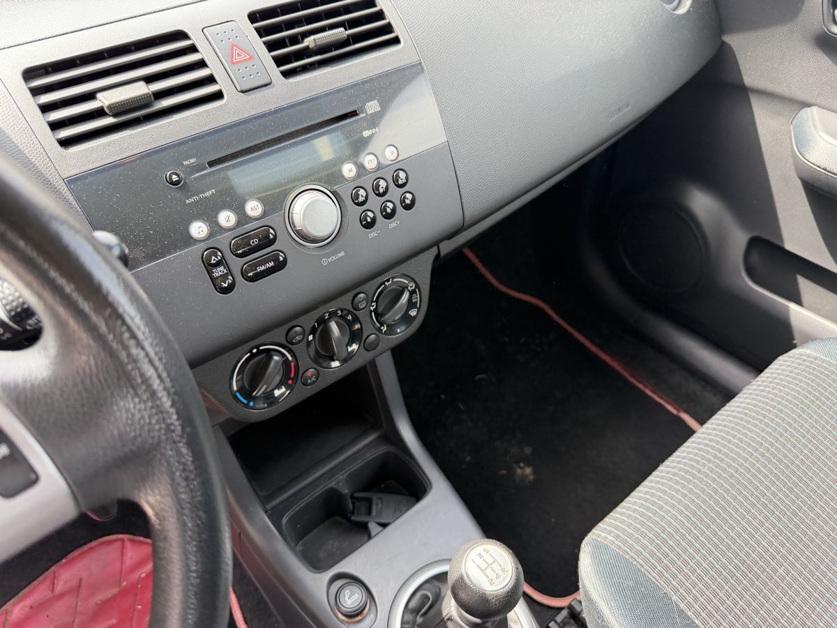 Suzuki Automobili: Suzuki Swift 1.3 – Usato da Oberönz venduto da Xyz90 6