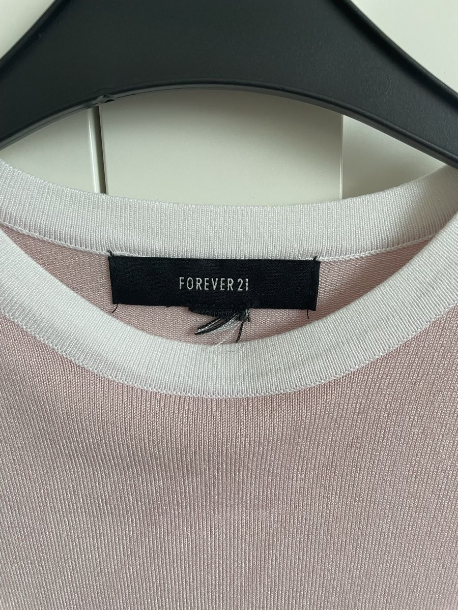 T-shirt: Forever 21 Damenshirt, Small – Usato da Baden venduto da CeDe22 2