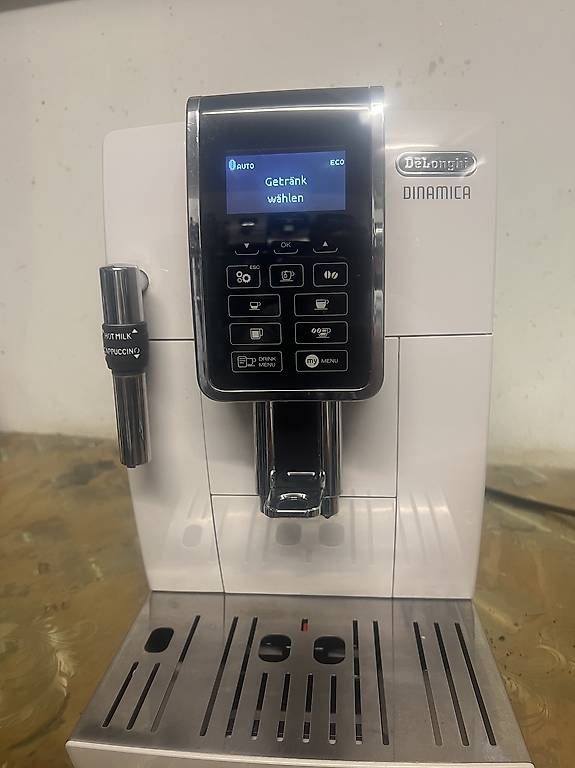 Kaffeemaschinen & Espressomaschinen: Delonghi Dinamica – Gebraucht aus Adliswil von Claris02