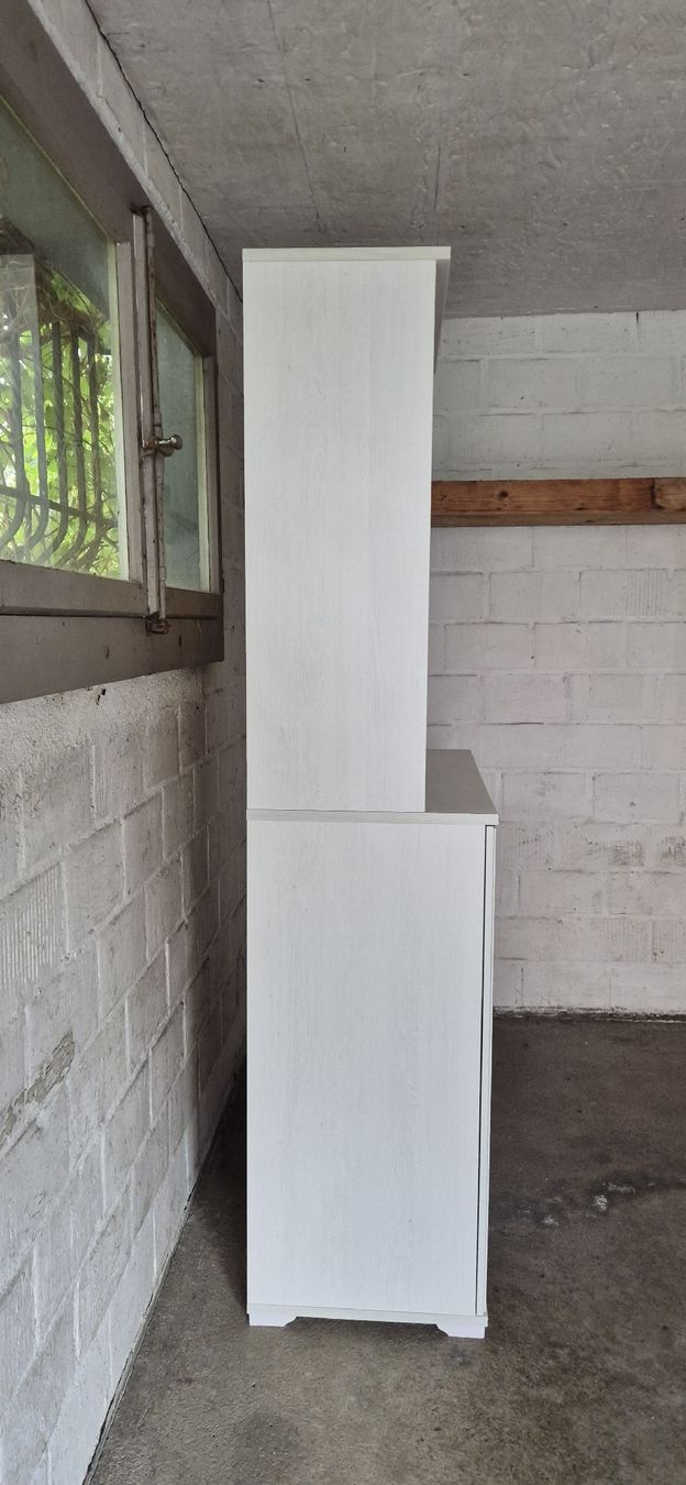 Ikea Buffets: Hochschrank/Küchenbuffet  – D'occasion à Emmenbrücke par Jenni36 2